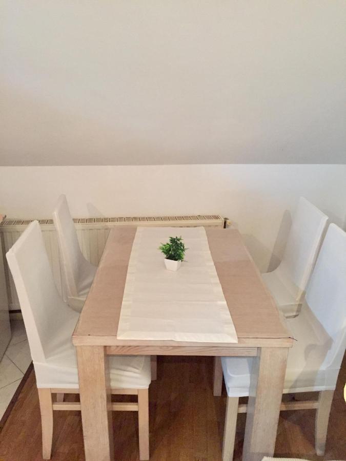 Hostel Lega House Όσιγιεκ Εξωτερικό φωτογραφία